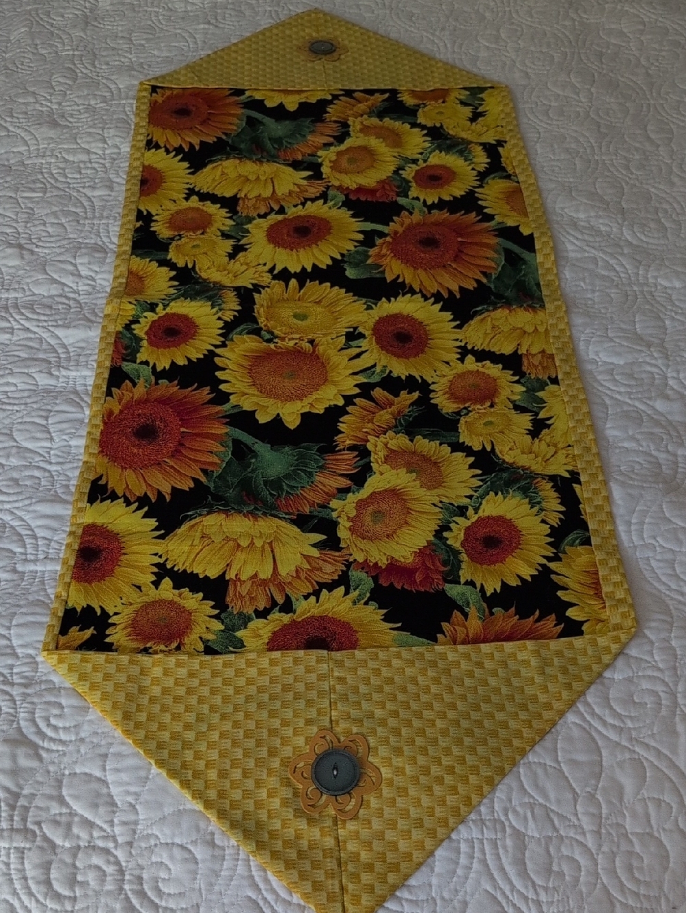 Sunflower Patchwork Table Runner in Yellow